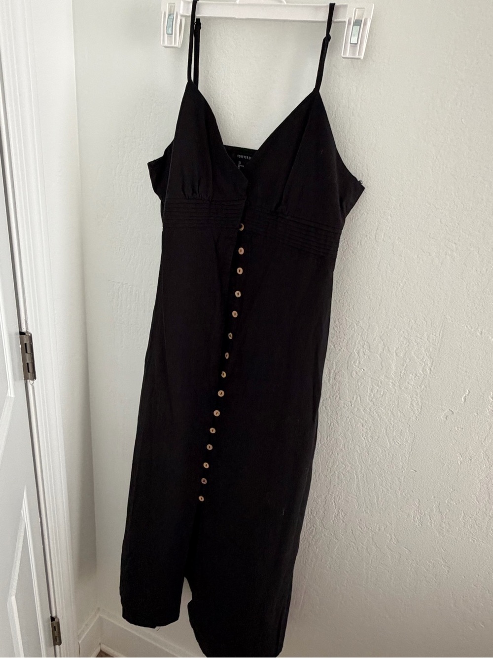 Forever 21 Black Midi Button-Front Spaghetti Strap Dress